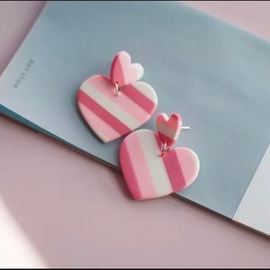 💕 Pinking of You Earrings 💕